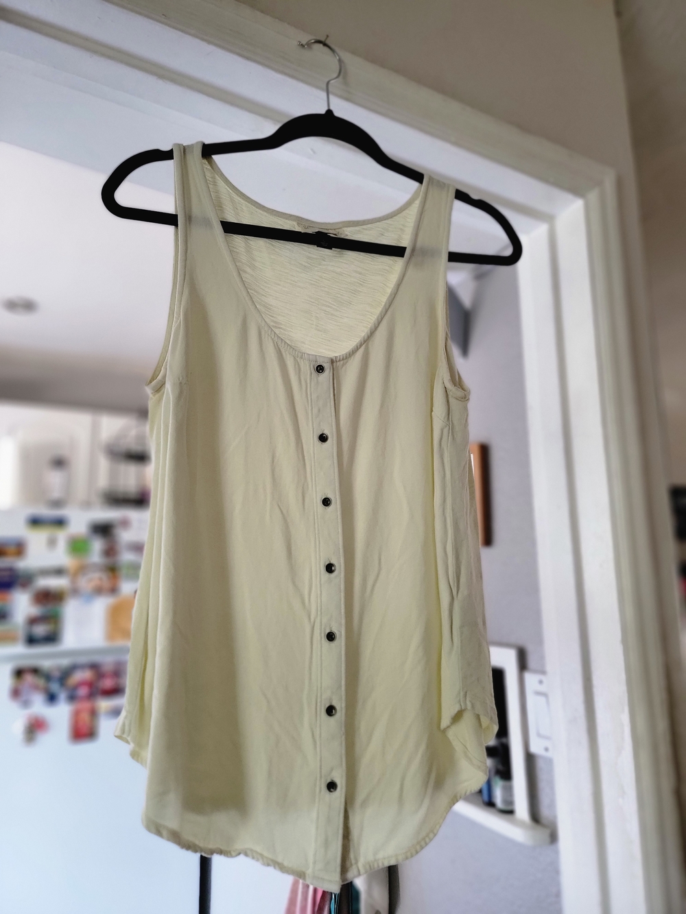 Universal Thread Cream Button-Front Tank Top